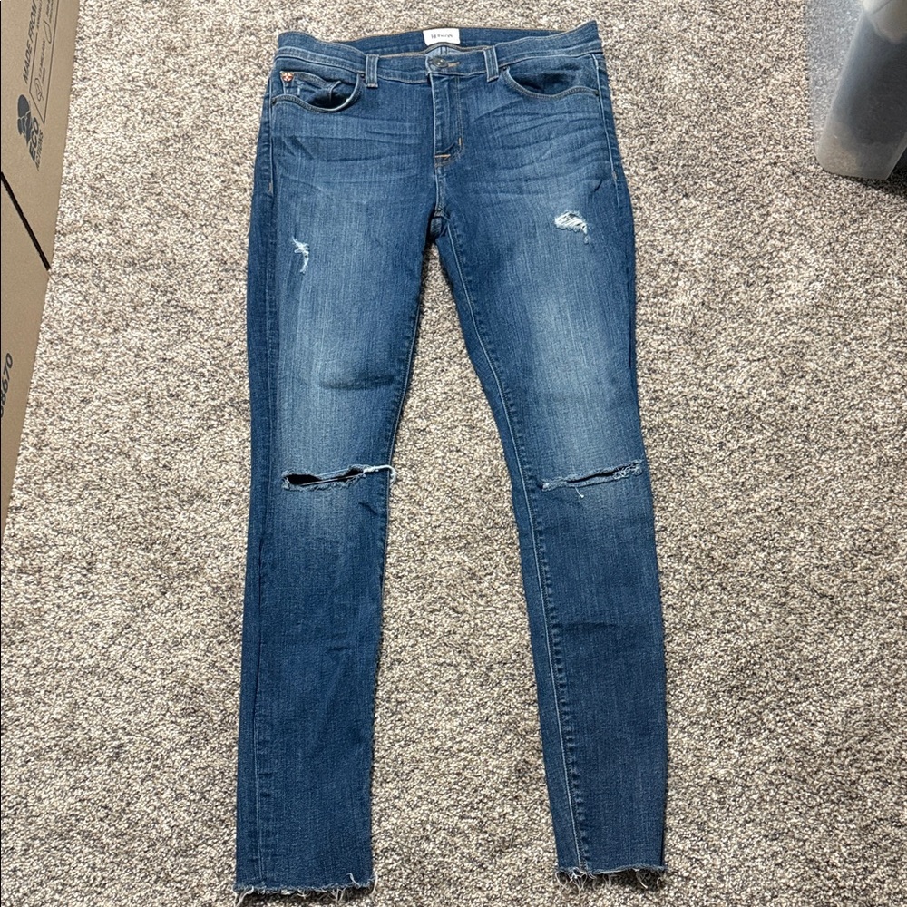 VGUC HUDSON - WOMENS KRISTA SUPER SKINNY ANKLE W/RAW HEM JEAN Size 27